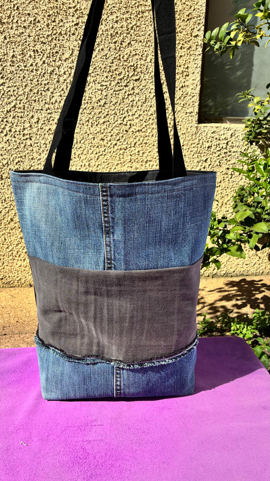 Kit Tote bag