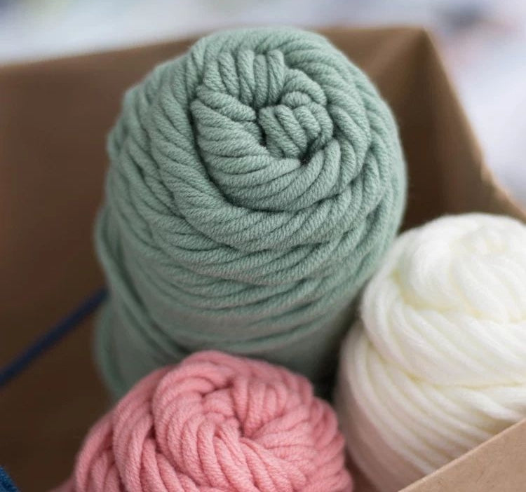 Kit Cordillera de Bordado con Aguja Perforada